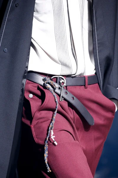 Look 29